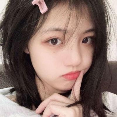 衣橱里的她1
